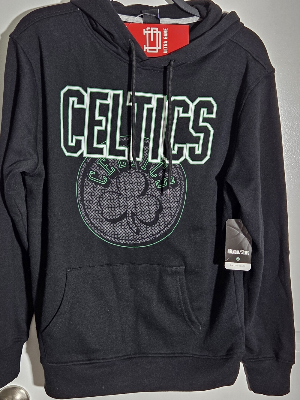 Ultra Game NBA Boston Celtics Long Sleeve Hoodie Men's Small Black